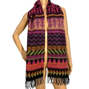 🆕 CHARMING CHARLIE  | COLORFUL GEOMETRIC SCARF